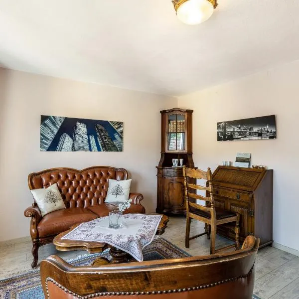 Ferienwohnung Schlossbergblick, hotel v destinaci Arnsberg