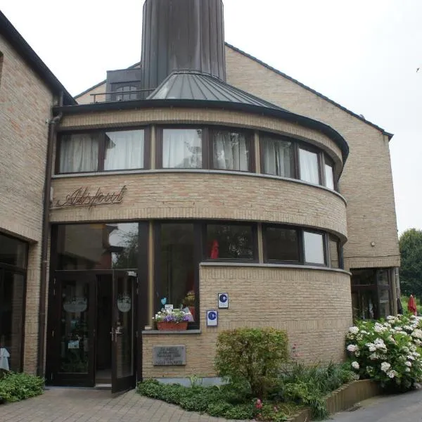 Alsput Hotel, hotel v destinaci Halle