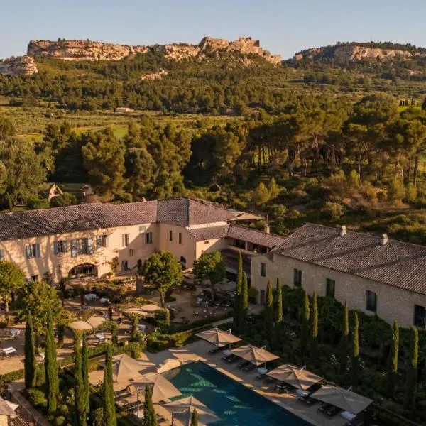 Domaine De Manville – hotel w mieście Les Baux-de-Provence