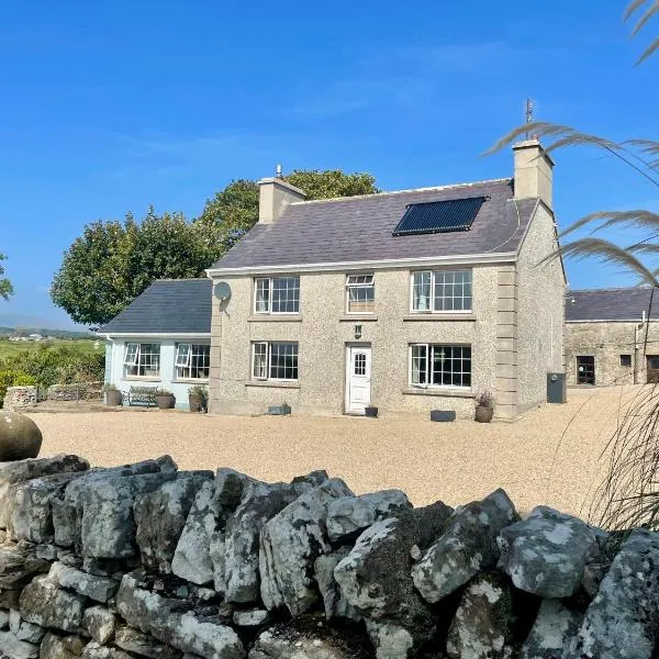 Country Farm House, hotel in Bruckless
