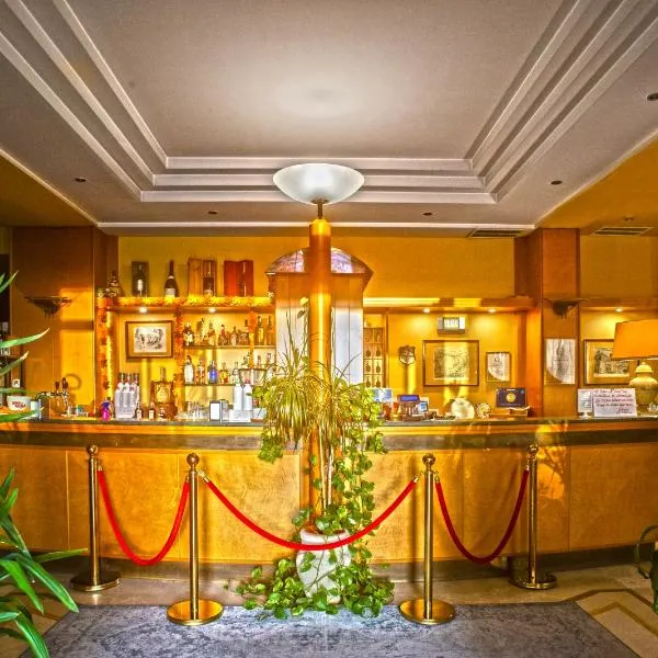 Hotel Lory & Ristorante Ferraro, hotel Celanóban