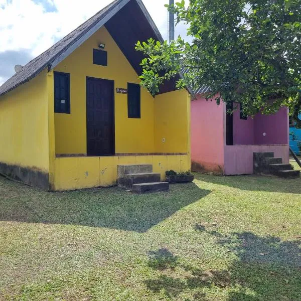 Chale Flores de Sana, hotel v destinaci Casimiro de Abreu