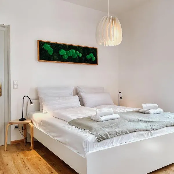 SCHEE Apartments - stilvolle & zentrale Wohnungen mit Privatparkplatz, hotel a Nördlingen