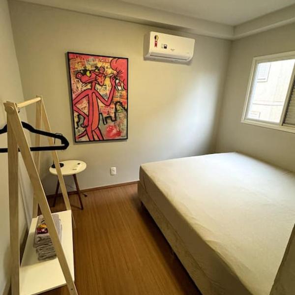 CONDOMÍNIO SOLAR DI LUCCA lindo apartamento com AR CONDICIONADO e próximo a UEL - Foto 2