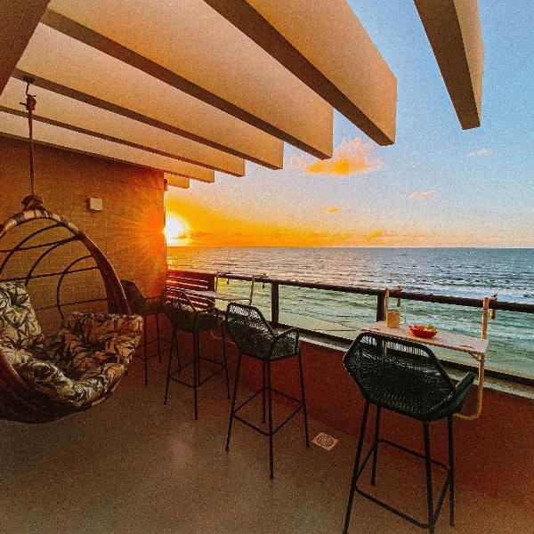 V703 - VISTA de Cinema, Piscina Borda Infinita, Beira Mar - Foto 2