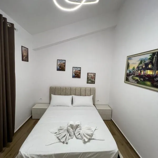 Hilltop Suites, hotel v destinaci (( Fier-Çifçi ))