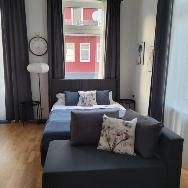 STAY Studio 2 Villa Mercedes Balkon Zentrum Parkplatz, hotel in Bad Pyrmont