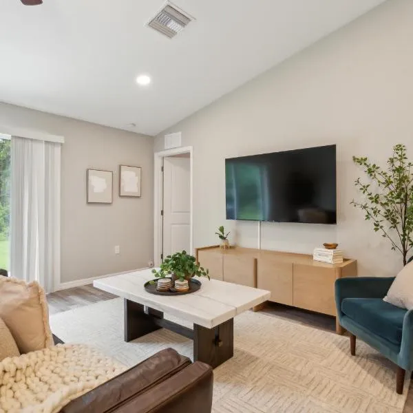 The Balboa - Modern Luxury Getaway, hotel u gradu Nort Port