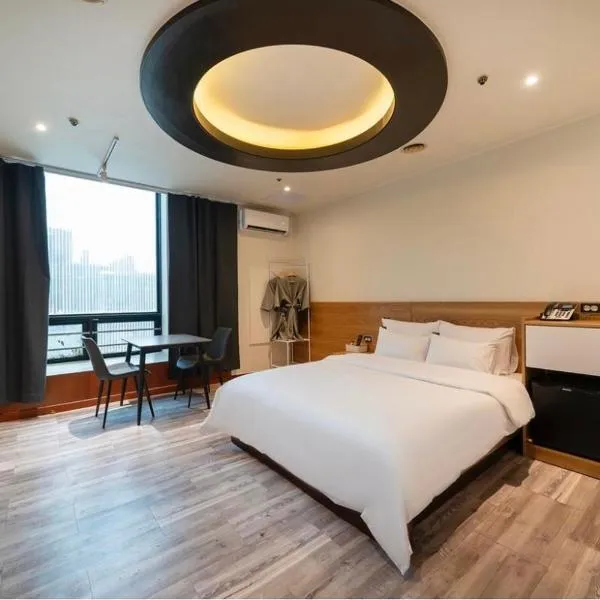 Ilsan Noble Hotel, hotel v destinaci Kojang