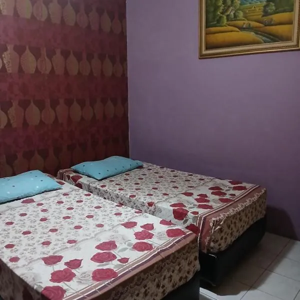 K77 Backpackers - Jungle Tours, hotel a Medan