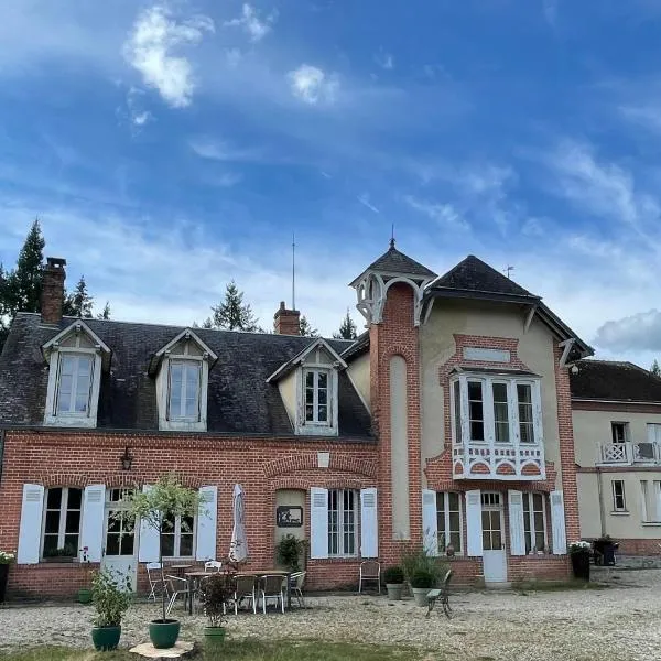 Gite de la Villa Bois Chaumont, hotel in Brinon-sur-Sauldre