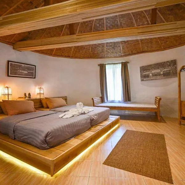 Daelorpu Mud house บ้านดิน แดลอปู, hotel in Ban Yang