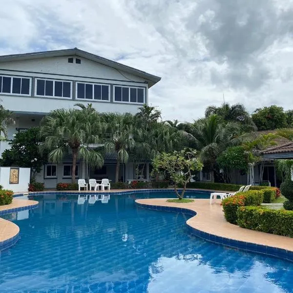 Baan Sanuan Resort, hotel di Ban Sawai Chik Noi