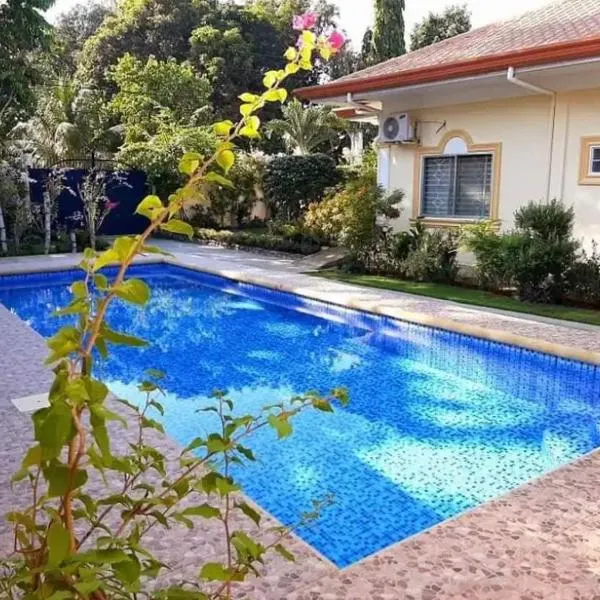 Blue Gates Paradise, hotel in Dipolog