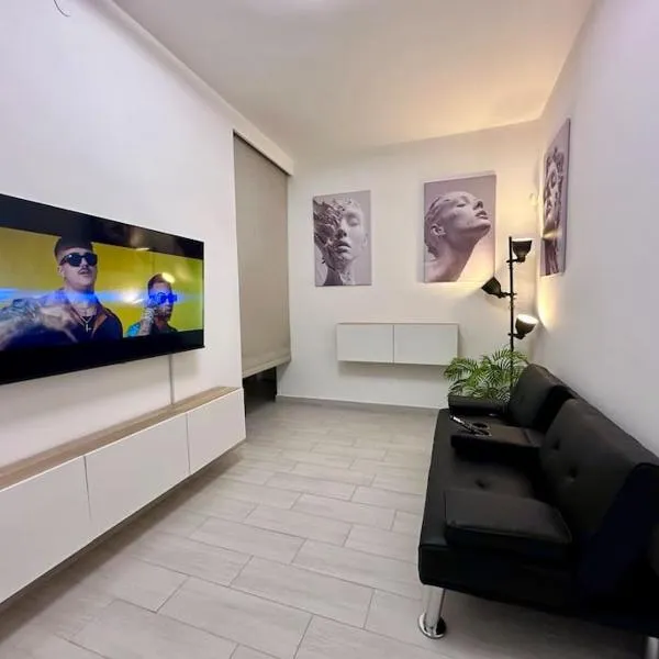 Venezia-Mestre Luxury Apartment Bros3, hotel in Mestre