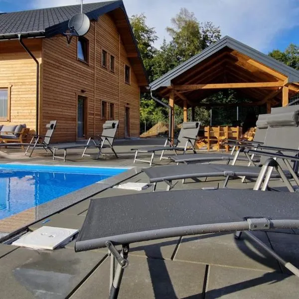 Wisienka, hotel v destinaci Pstrągowa