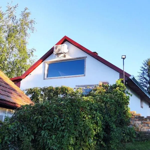 Mali Raj, hotel in Beška