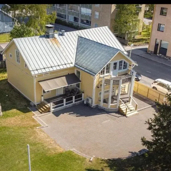 Big Villa in Sea Lapland, hotel v destinaci Kemi