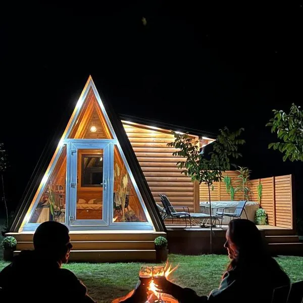 Honey Glamping Resort with jacuzzi, hotel in Tomislavgrad