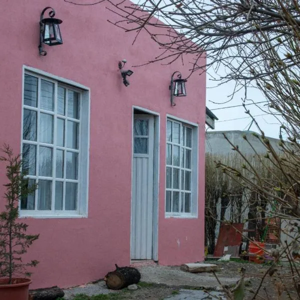 Hospedaje PIEDRA BUENA, hotel i Comandante Luis Piedra Buena