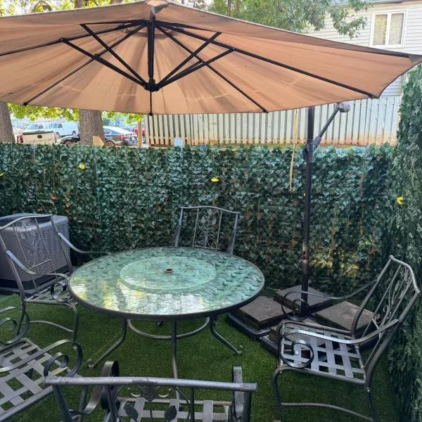 2 Bedroom Townhouse, hotel v destinaci Charlotte