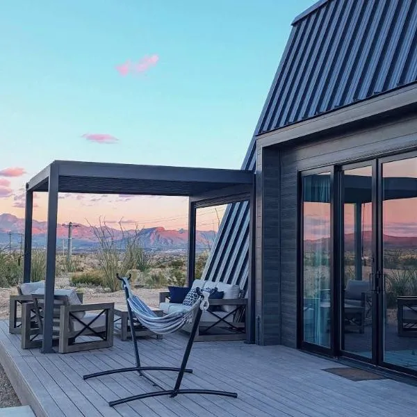 Stardust Big Bend Luxury A-Frame #6 with a great view – hotel w mieście Terlingua