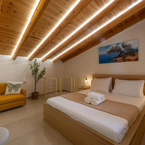 HomEasy Apartments - Kalamata Central Getaways with Private Parking, hotel in Kalamáta