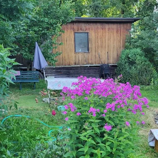 Maringotka u Řípu, hotel in Krabčice