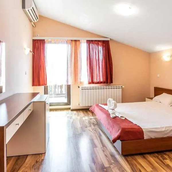 Хотел "Русенски лом", hotel Kosovban