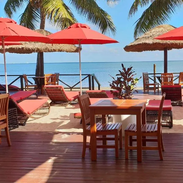 Ramada Suites by Wyndham Wailoaloa Beach Fiji, hotel v destinaci Nadi