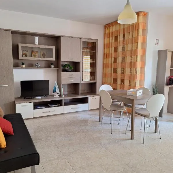 DaPa Home, hotel in Selargius