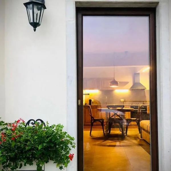La casa di Teo Pescocostanzo, hotel u gradu Peskokostanco