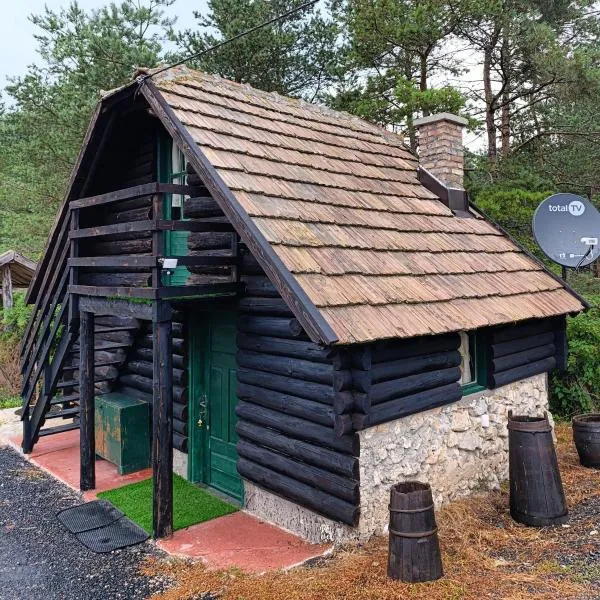 Brvnara Gromki - Mountain house, hotel a Han Pijesak