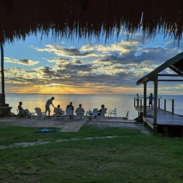 Belles on Ballow - Main Lodge - Absolute Waterfront, hôtel à Amity Point