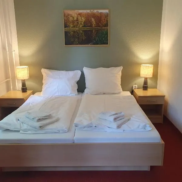 budget seezeit-resort am Werbellinsee, hotel sa Altenhof