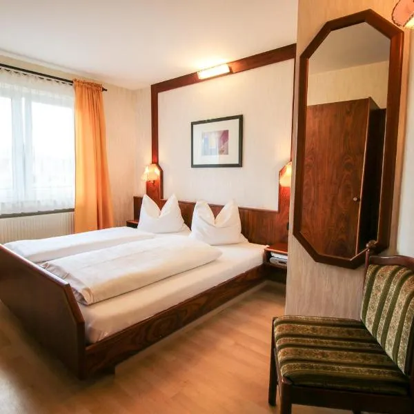 Hotel-Restaurant und Gästehaus Löwen, hotel a Süßen