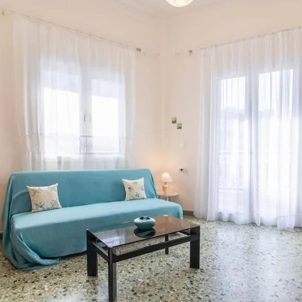 Vintage Charm Apt near Centre, hotel in Heraklio Town