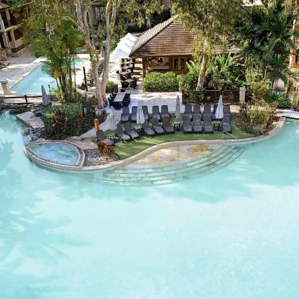 Pullman Palm Cove Sea Temple Resort & Spa, hotel en Palm Cove