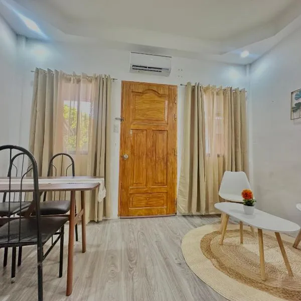 RRJ Bungalow 2 1BR,2AC 4 mins walk to the beach, Hotel in General Luna