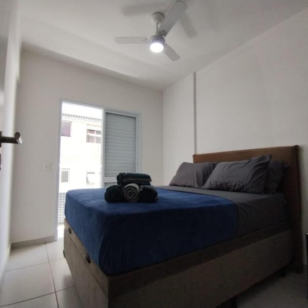 Apartamento na Praia da Guilhermina com Ar Condicionado, Estacionamento Gratuito e WiFi - Foto 2