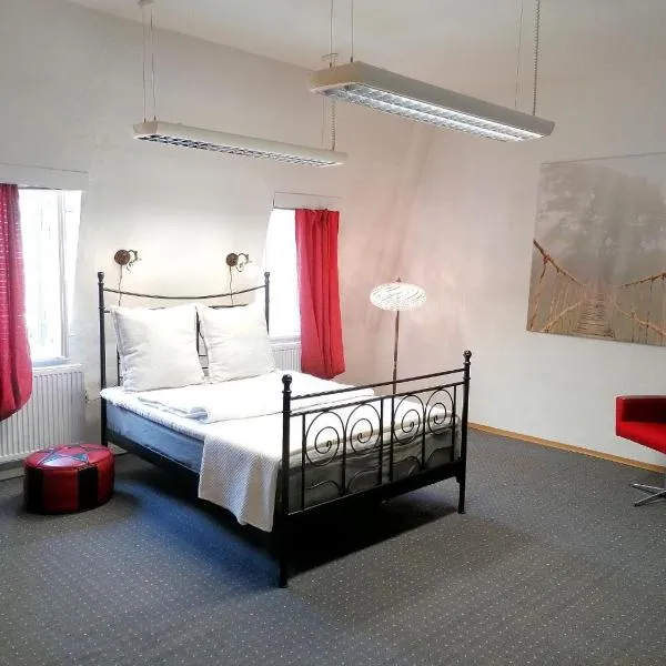 Nr 8 grosses Ferien Zimmer mit Stadtblick, hotel in Annaberg-Buchholz