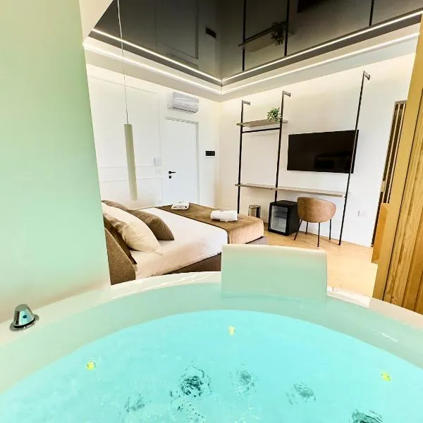 Boutique Suites - Palazzo Rodotà 1783, hotel v destinácii Cosenza