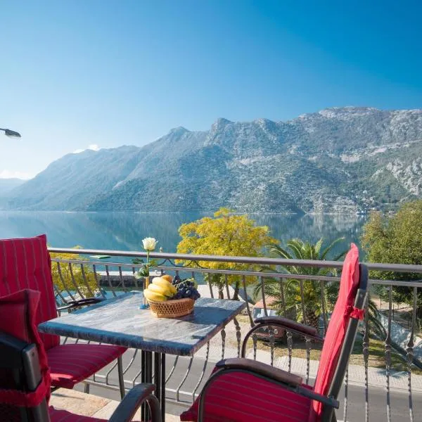 Apartments Marija, hotel v destinaci Risan