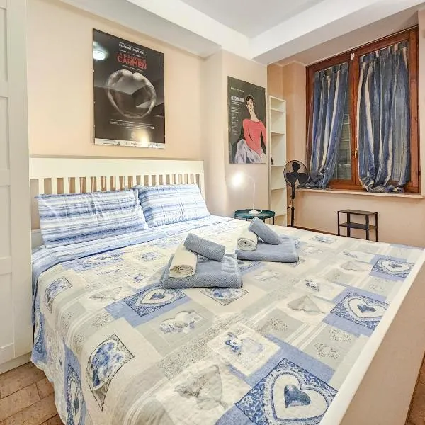 Vado al teatro monolocale in centro per 2 โรงแรมในอังโกนา