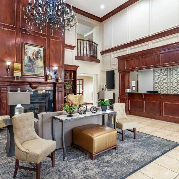 Best Western Plus Crown Colony Inn & Suites, hotel v destinaci Lufkin