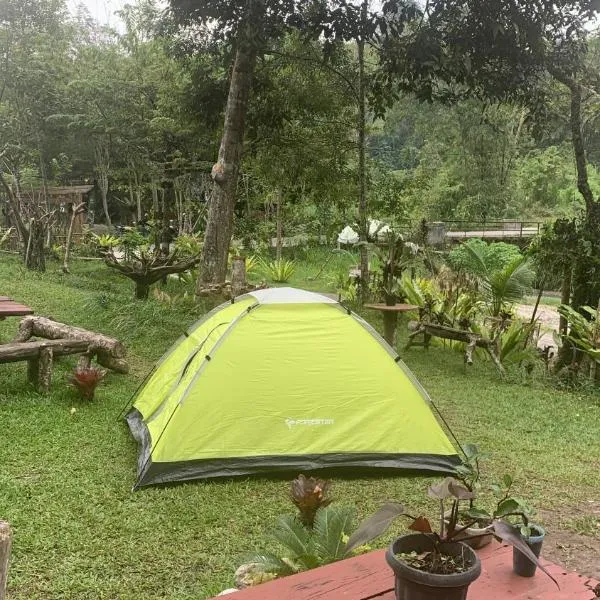Exorcism Camp, hotel v destinaci Bukittinggi