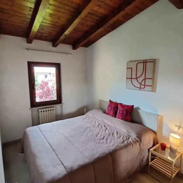 Puegnago Loft Living、Raffaのホテル