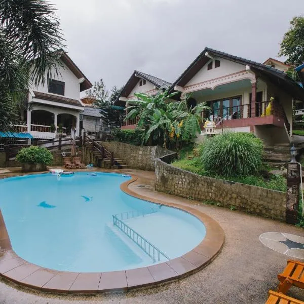 Kataonsea bungalows、カタビーチのホテル