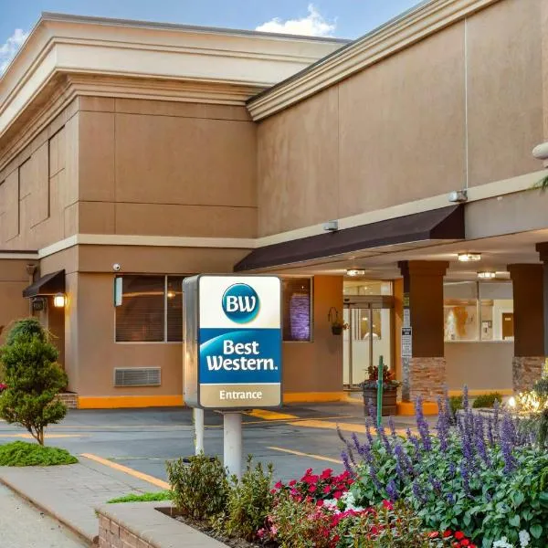 Best Western Mill River Manor, hotel v destinaci Rockville Centre