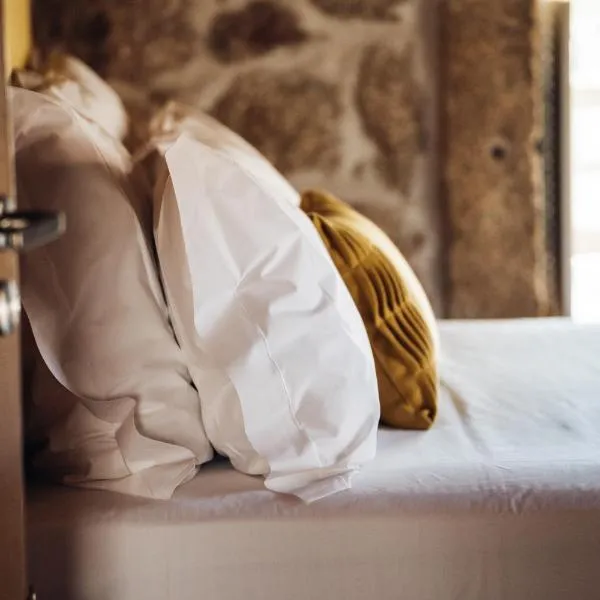 Story Studio Sortelha - Heritage, hotel in Sortelha